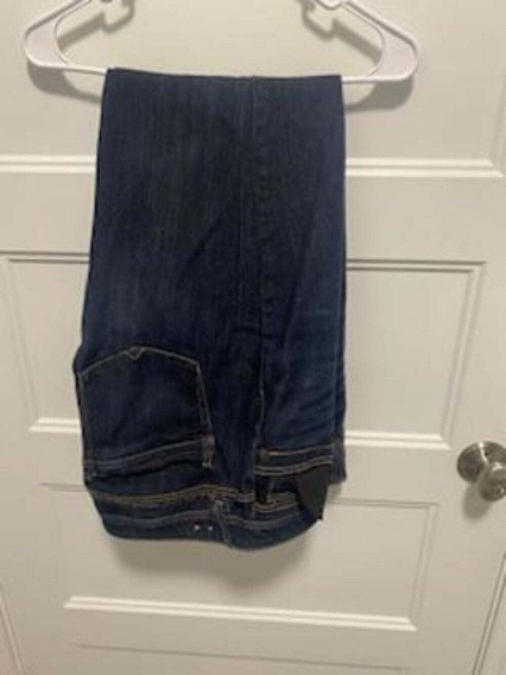 Democracy Women's "Ab" Solution Slim Straight Leg Jean Like New